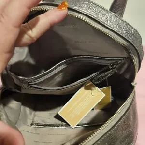Michael Kors | Bags | Nwt Michael Kors Rhea Zip Md Backpack  display picture 2